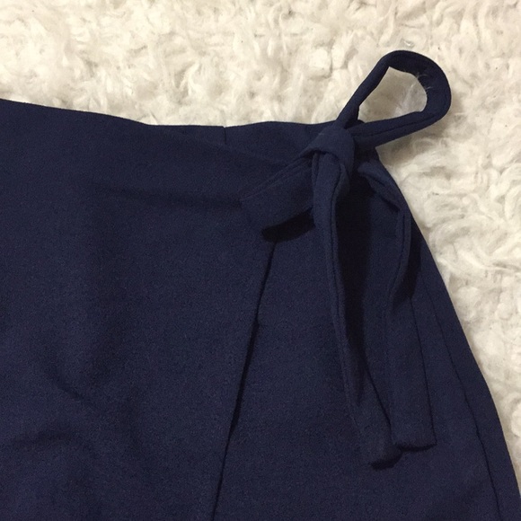Navy Blue Skort - Picture 3 of 3